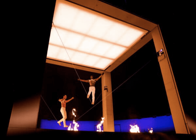 CIRQUE-DU-SOLEIL-8 -